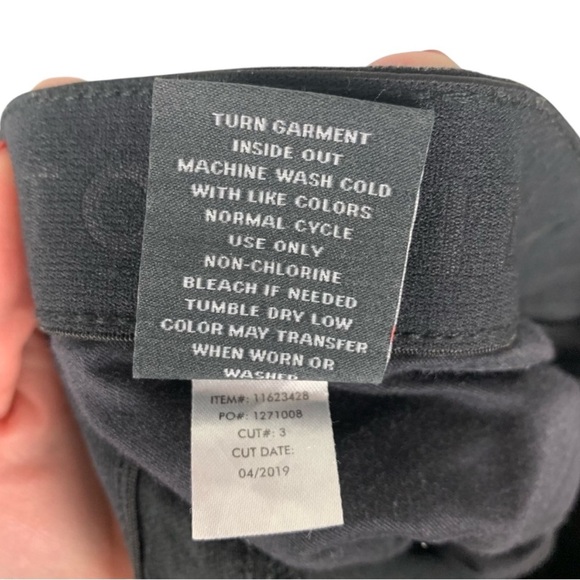 Torrid Black Distressed Sky High Skinny Jeans size 26 Short - Picture 2 of 9